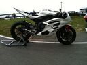 Yamaha_R6_07_Cone_Moto_GP_Exhaust_with_Carbon_Outlet_d.JPG